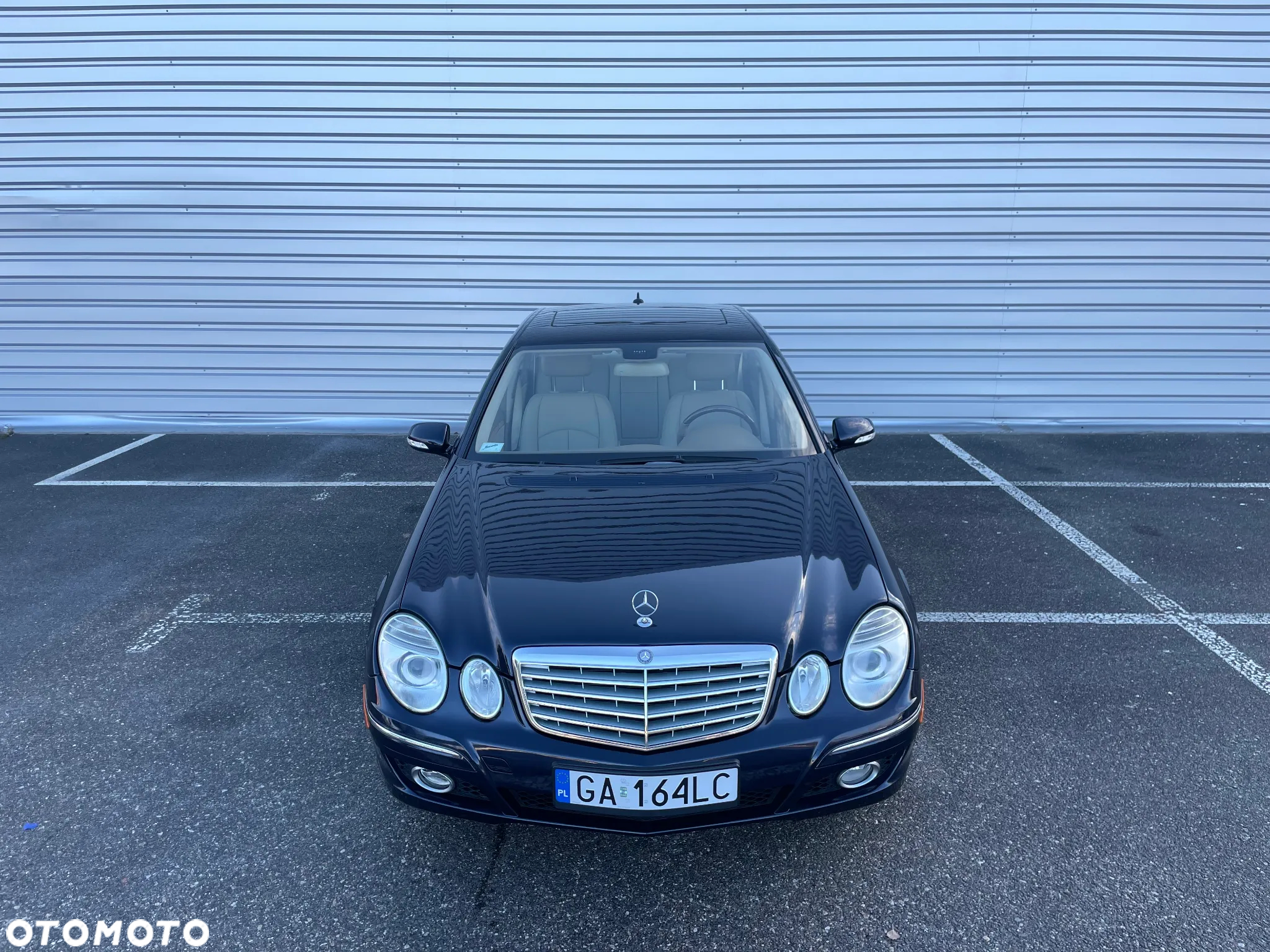 Mercedes-Benz Klasa E 350 4-Matic - 16
