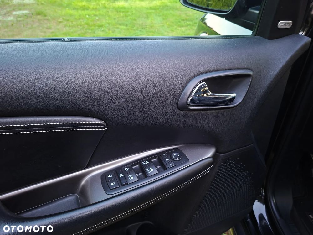 Fiat Freemont 2.0 Multijet 16V DPF Automatik Allrad Cross - 23