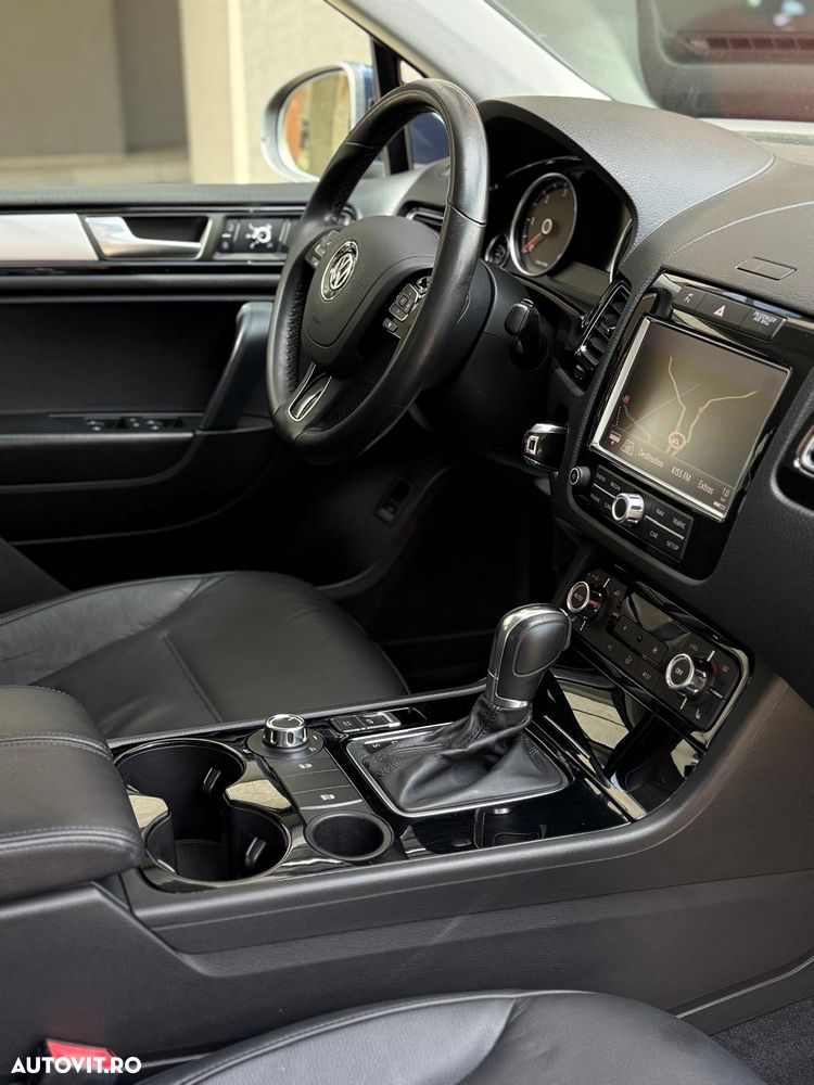 Volkswagen Touareg - 10