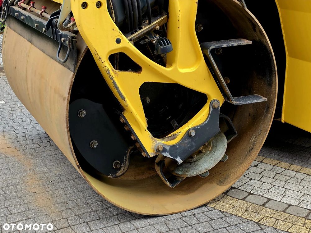 Bomag BOMAG BW 174 AP-4i AM Asphalt Manager II - 22