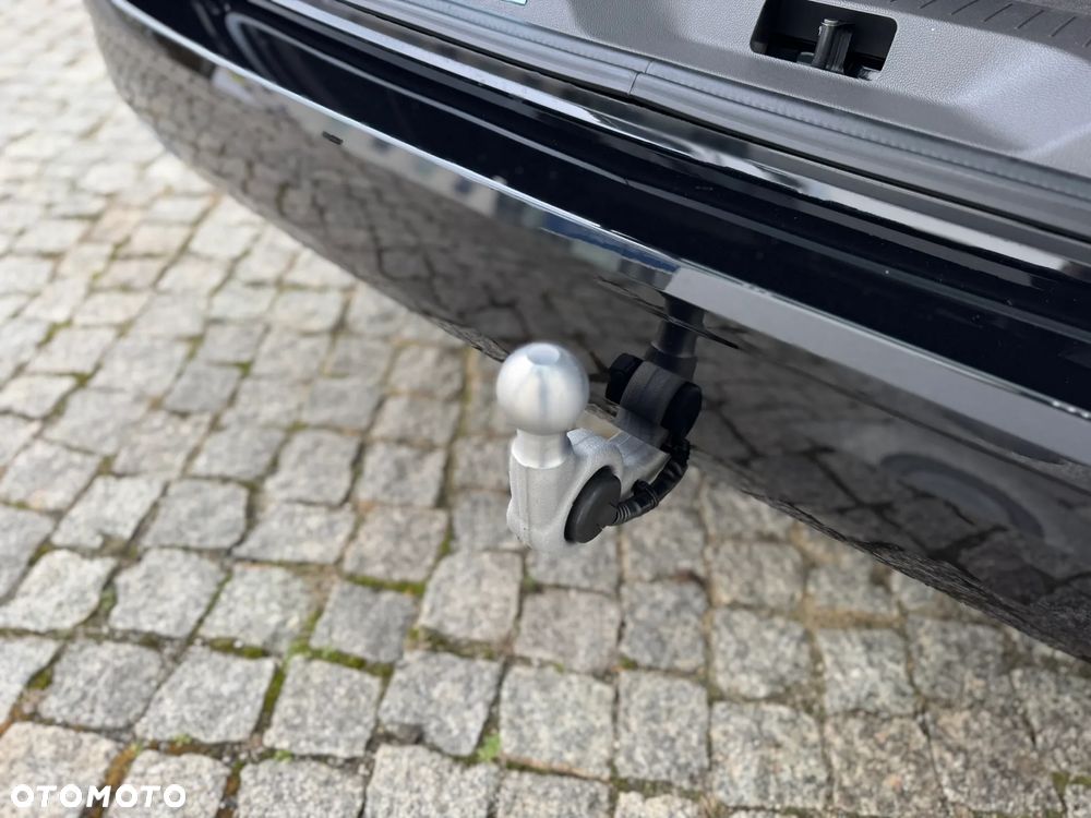 Volkswagen Multivan 2.0 TDI L2 Style DSG - 38