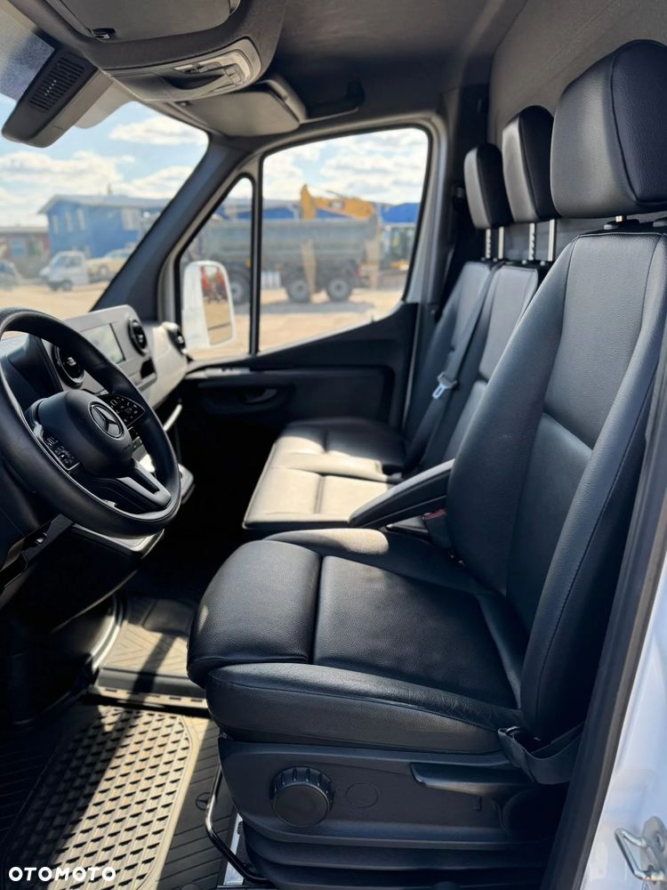 Mercedes-Benz Sprinter 317 Autolaweta najazd alu Hak 3500kg - 22