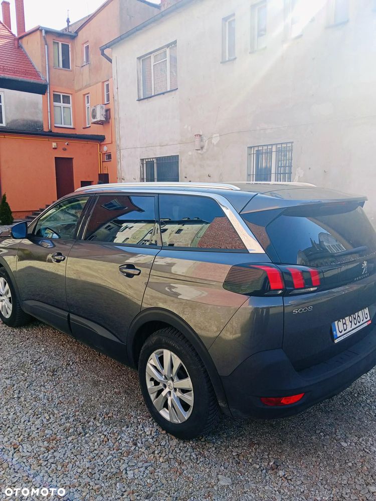 Peugeot 5008 1.5 BlueHDi Allure S&S - 3