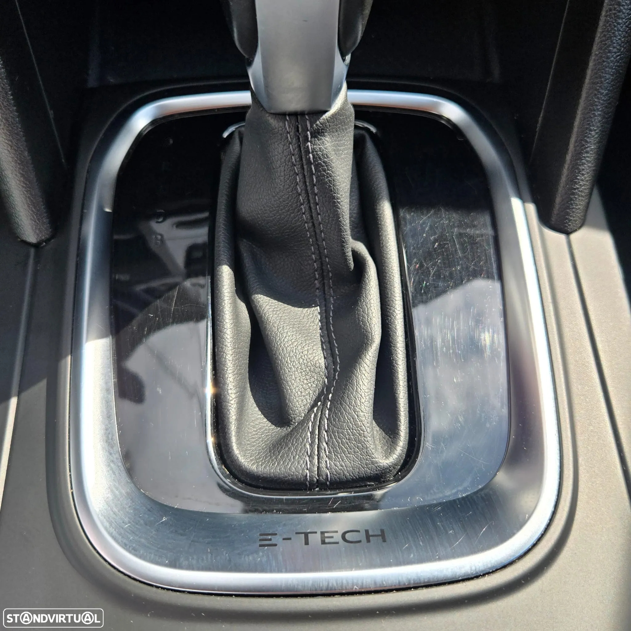 Renault Mégane Sport Tourer 1.6 E-Tech Plug-In Zen - 20