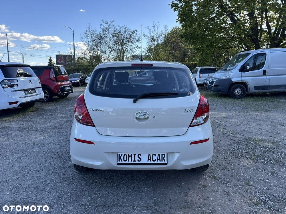 Hyundai i20 - 32