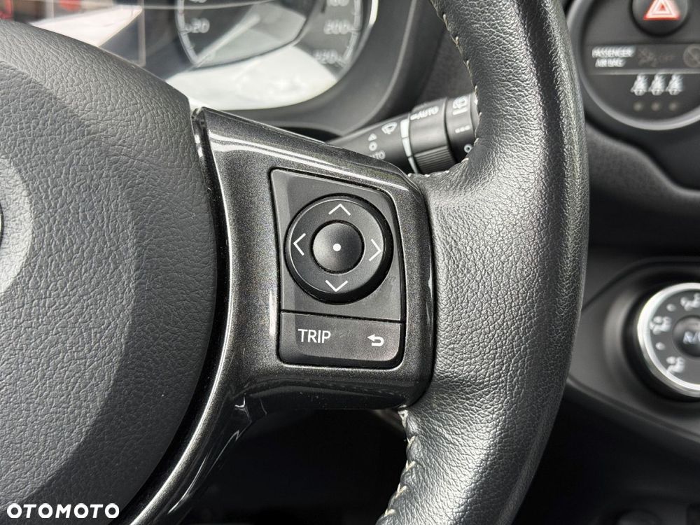 Toyota Yaris 1.5 20th Anniversary - 27