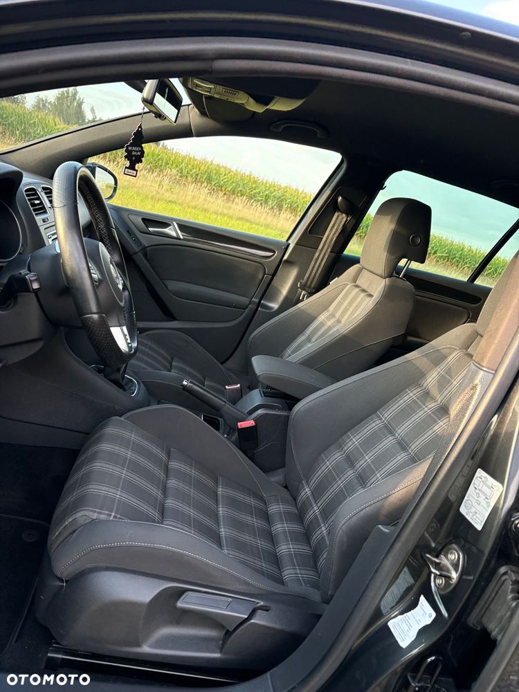 Volkswagen Golf 2.0 TDI DPF GTD - 22