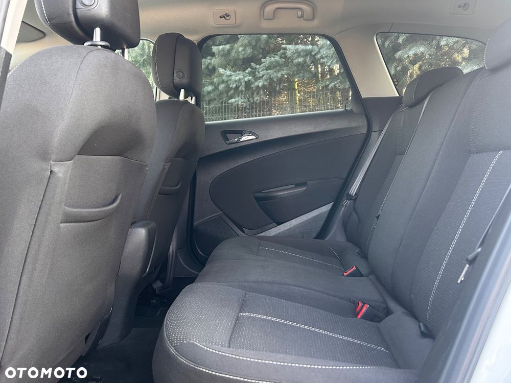 Opel Astra 1.4 Turbo Automatik - 18