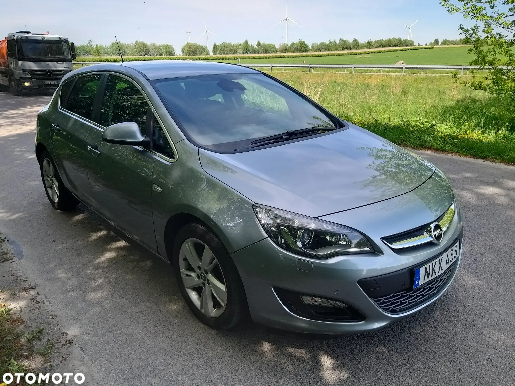 Opel Astra IV 1.4 T Cosmo - 1