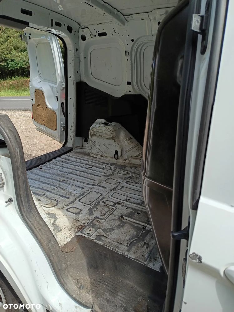 Ford Transit Courier Ambiente - 10