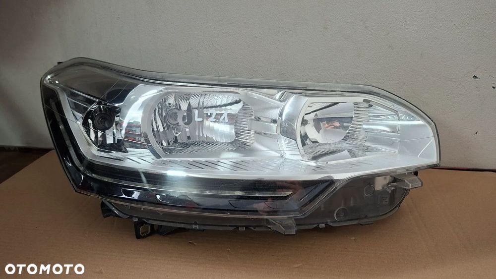 CITROEN C5 III X7 LIFT 11-17 LAMPA PRAWA PRZÓD LED 9674397980 EU - 1