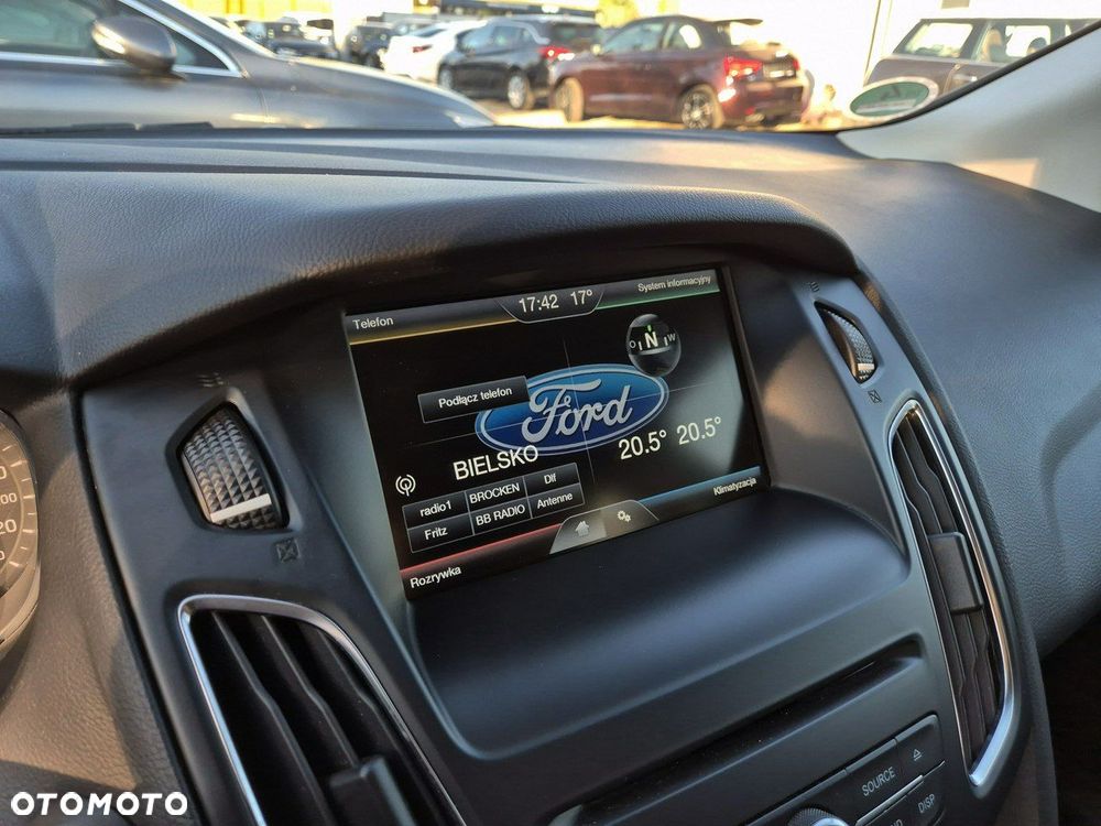 Ford Focus 1.5 EcoBoost Start-Stopp-System TITANIUM - 9