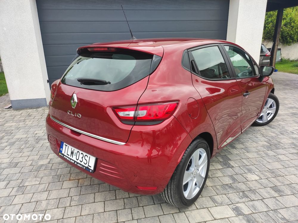Renault Clio - 2