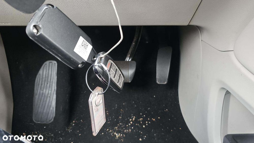 Chrysler Pacifica - 15