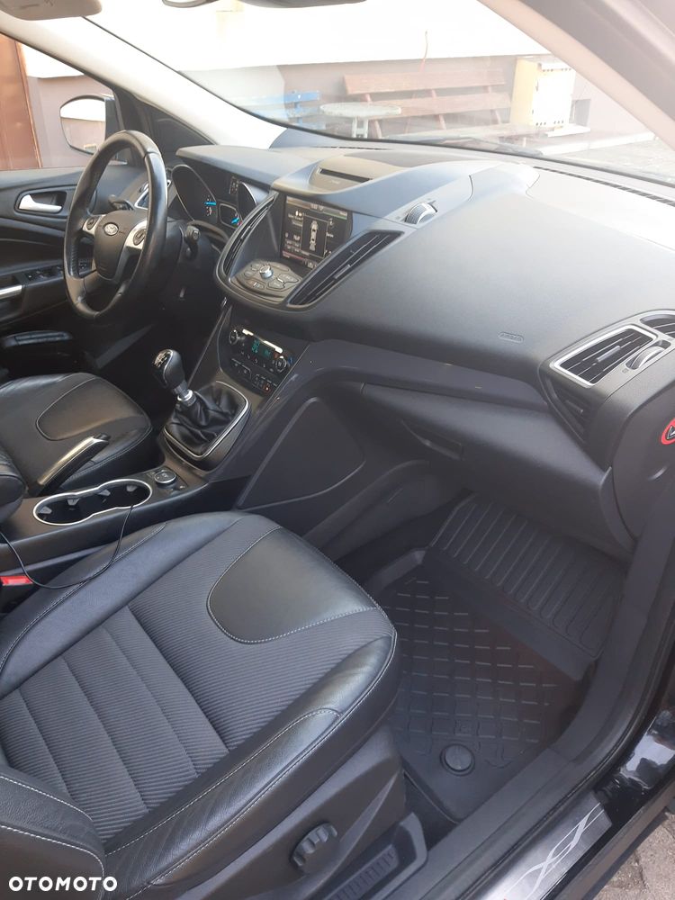 Ford Kuga ver-2-0-tdci-4wd-trend - 17