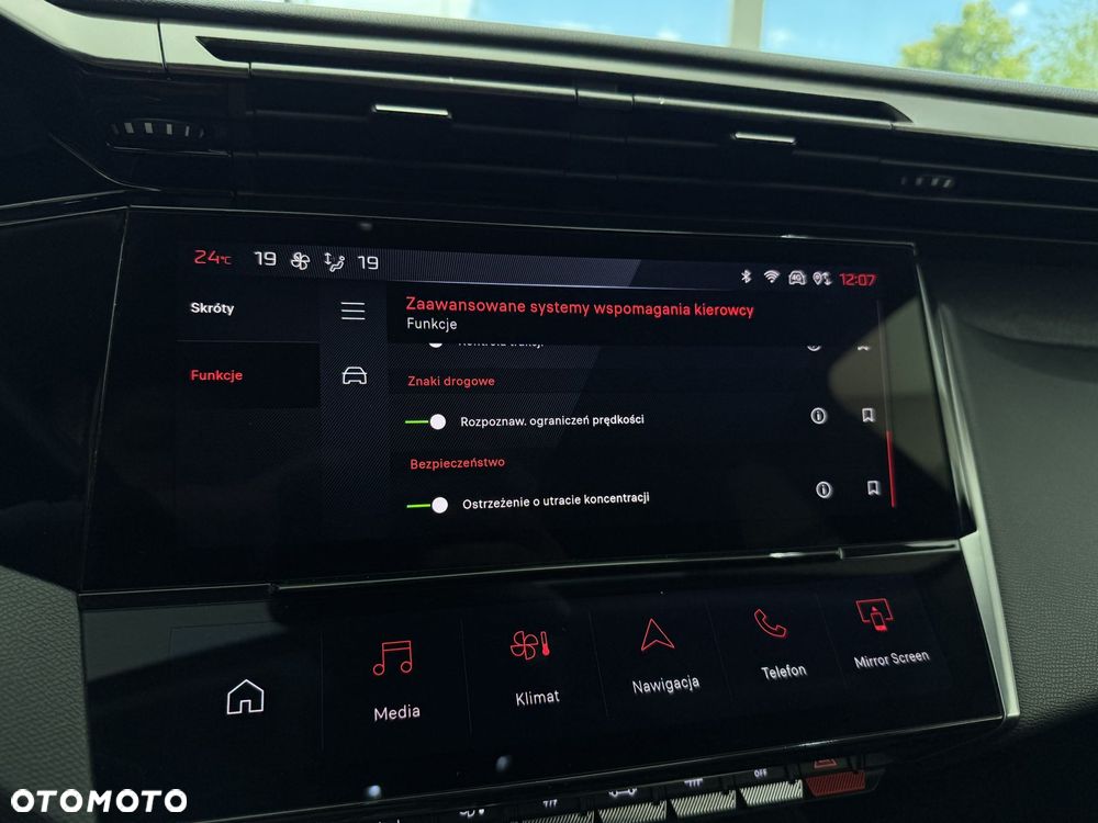Peugeot 308 1.5 BlueHDi Allure S&S EAT8 - 36