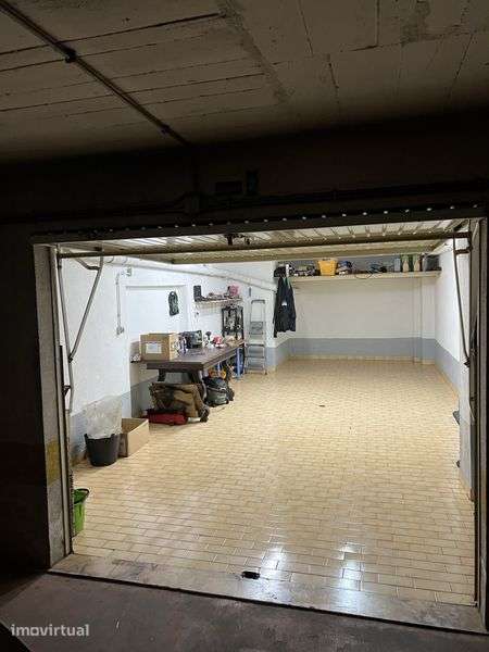 Garagem para venda - Grande imagem: 2/7