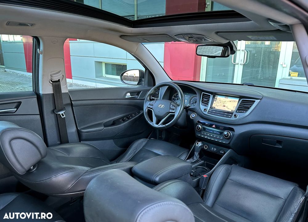 Hyundai Tucson 2.0 CRDI 4WD Automatik Intro Edition - 11