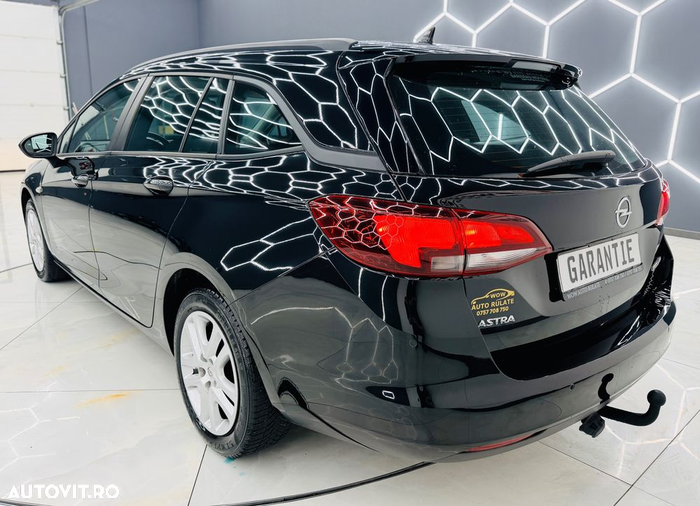 Opel Astra 1.6 D Start/Stop Sports Tourer Business - 4