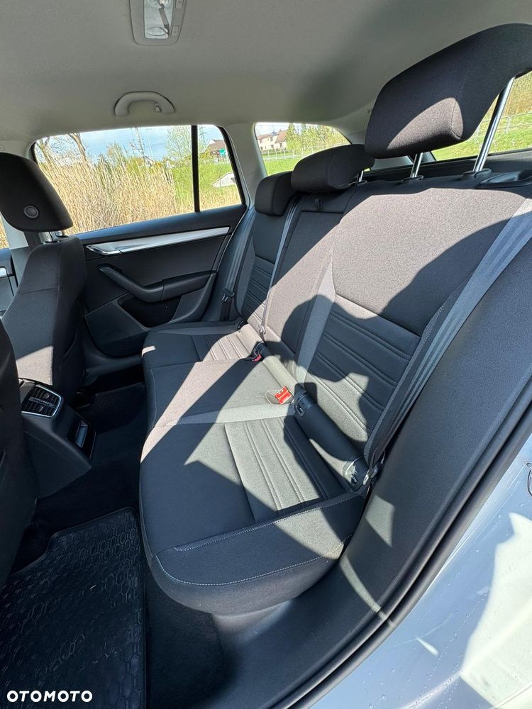 Skoda Octavia 1.5 TGI G-TEC DSG Ambition - 28