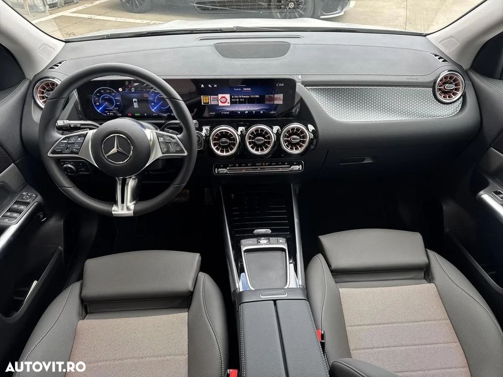 Mercedes-Benz EQA 250+ - 14