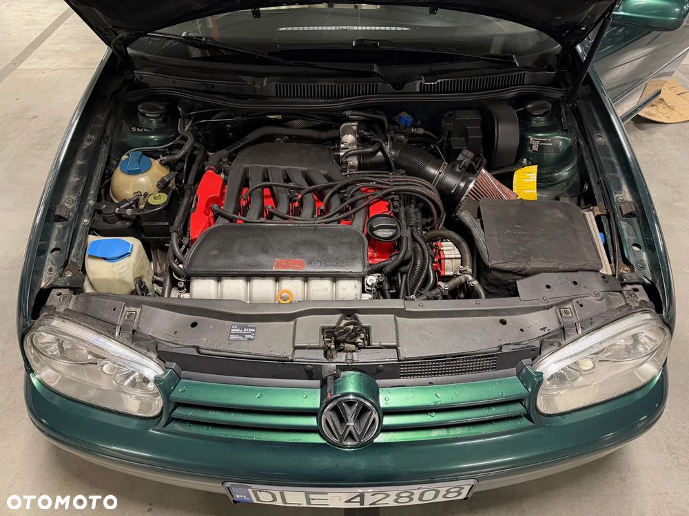 Volkswagen Golf - 9