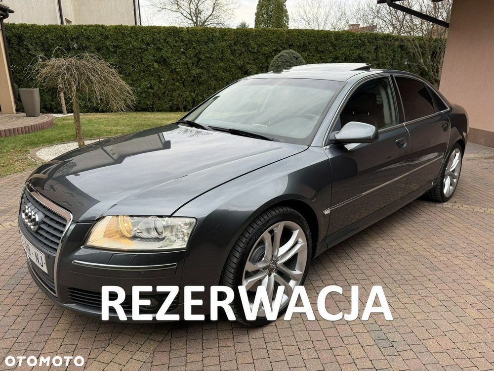 Audi A8 - 1