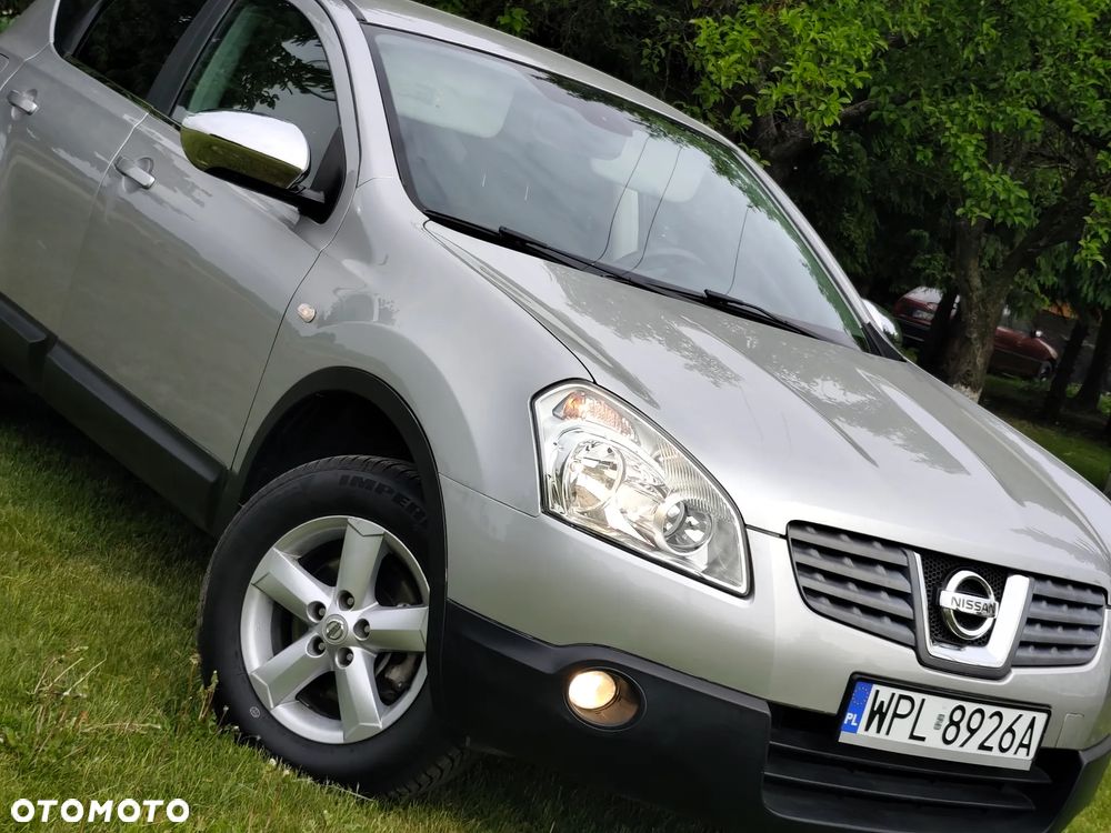 Nissan Qashqai 1.6 visia - 1