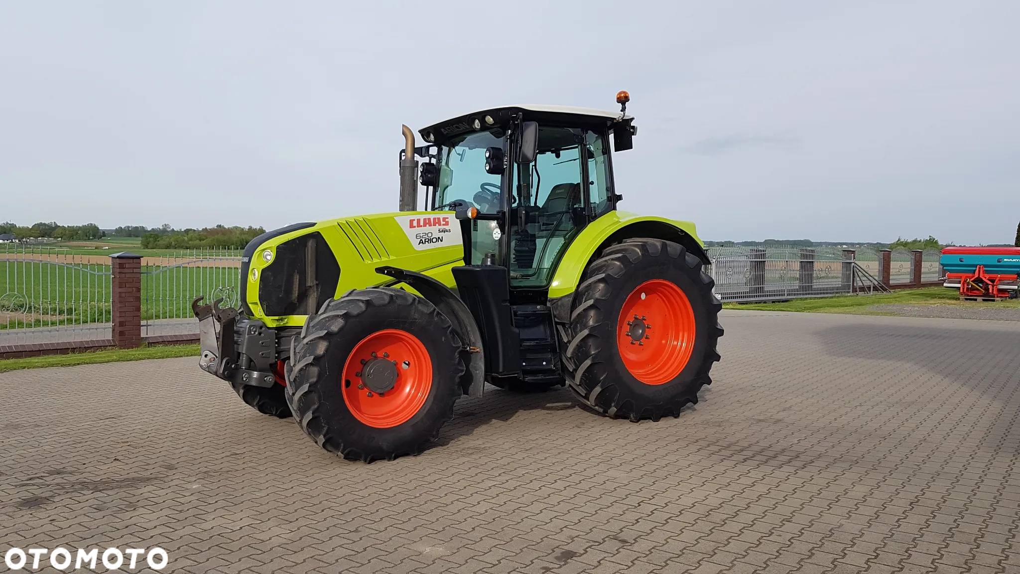 Claas ARION 620 2013R - 3
