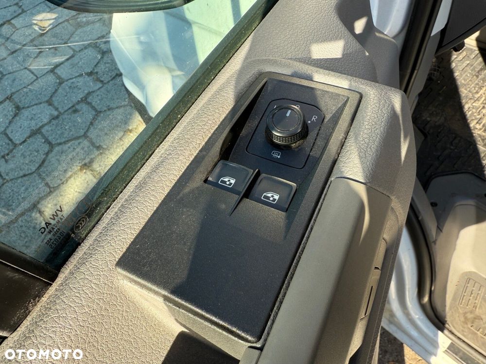 Volkswagen Crafter - 15