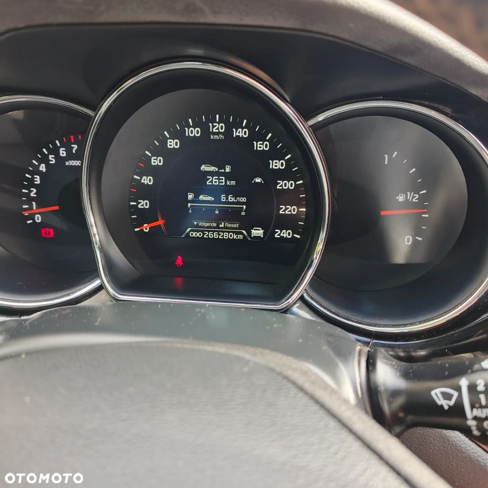 Kia Ceed 1.6 GDI Business Line - 13