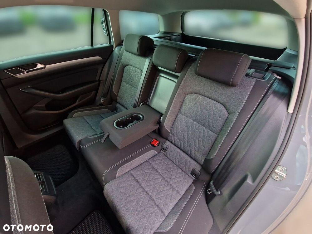 2023 Volkswagen Passat Variant, photograph 12