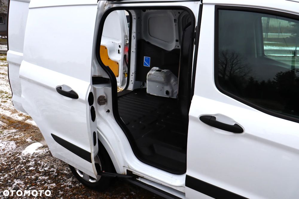 Ford TRANSIT COURIER - 9