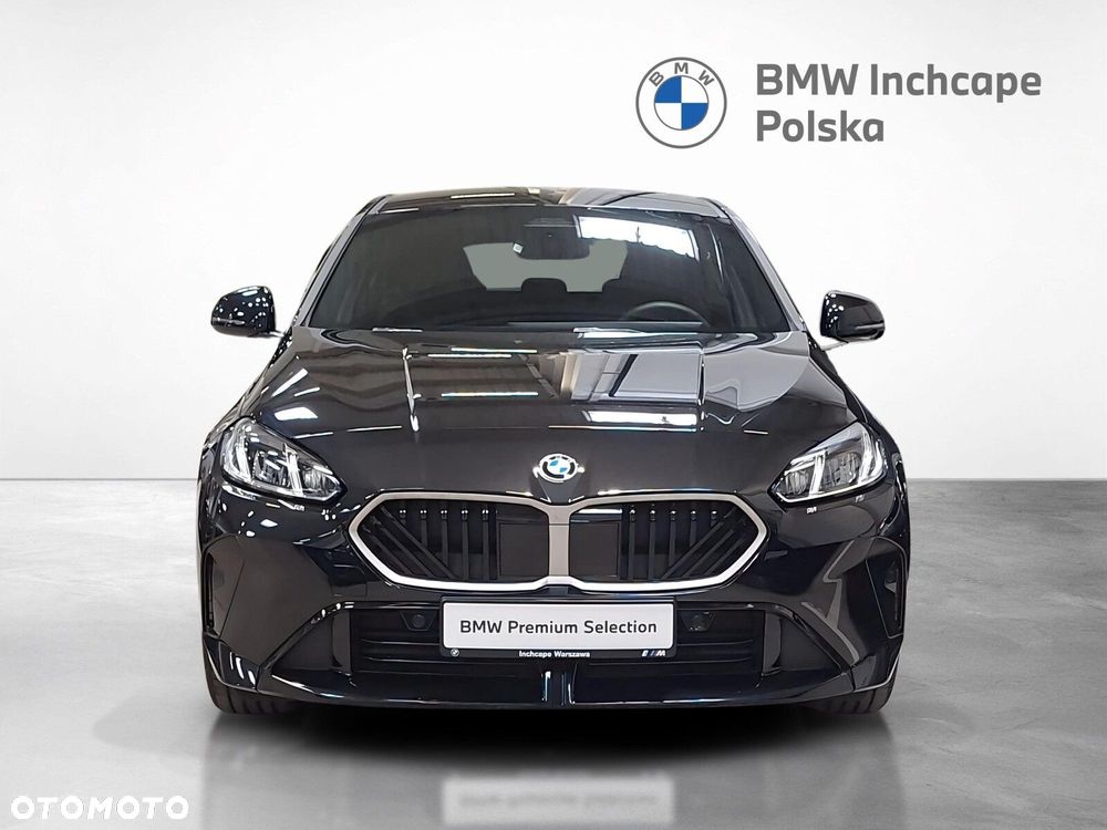 BMW Seria 1 120 mHEV - 9