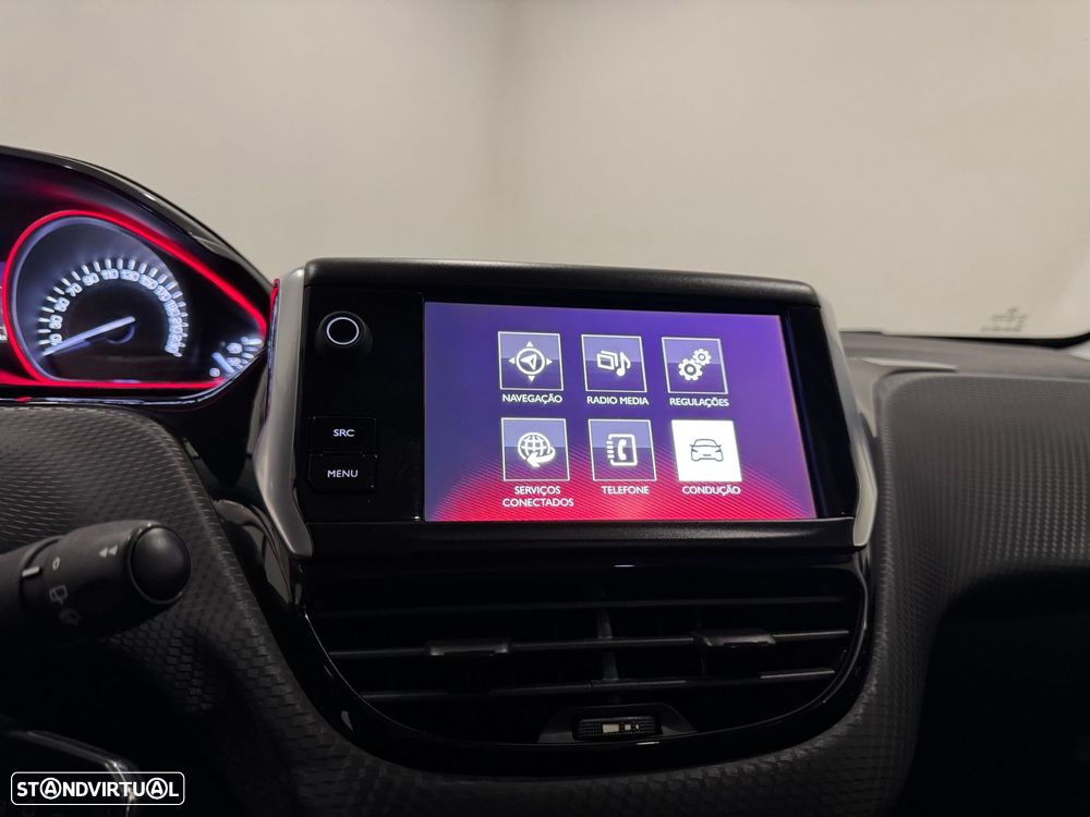 Peugeot 2008 1.6 BlueHDi GT Line - 35