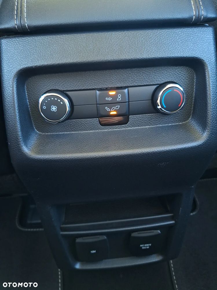 Ford Galaxy 2.0 EcoBlue Titanium - 33