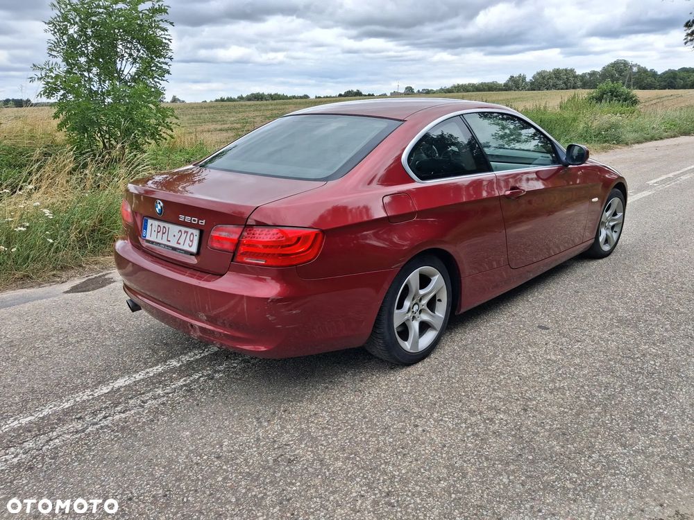 BMW Seria 3 320d DPF Blue Performance Edition Fleet - 3