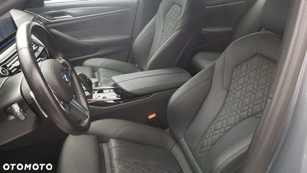BMW Seria 5 - 15