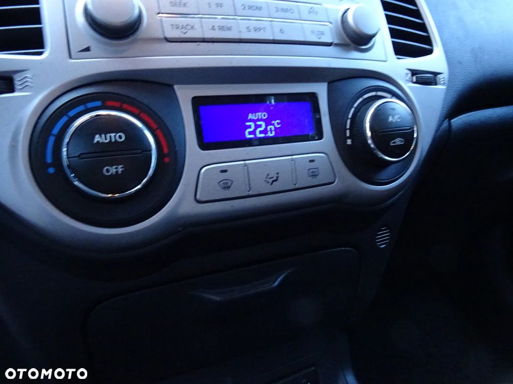 Hyundai i20 1.2 Edition 20 - 3