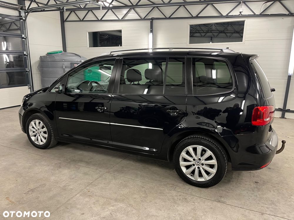 Volkswagen Touran 1.6 TDI DPF BlueMotion Technology Highline - 5