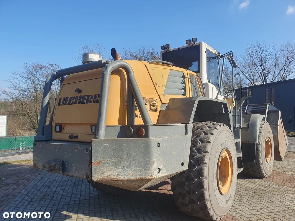 Liebherr L576 2plus2 - 4
