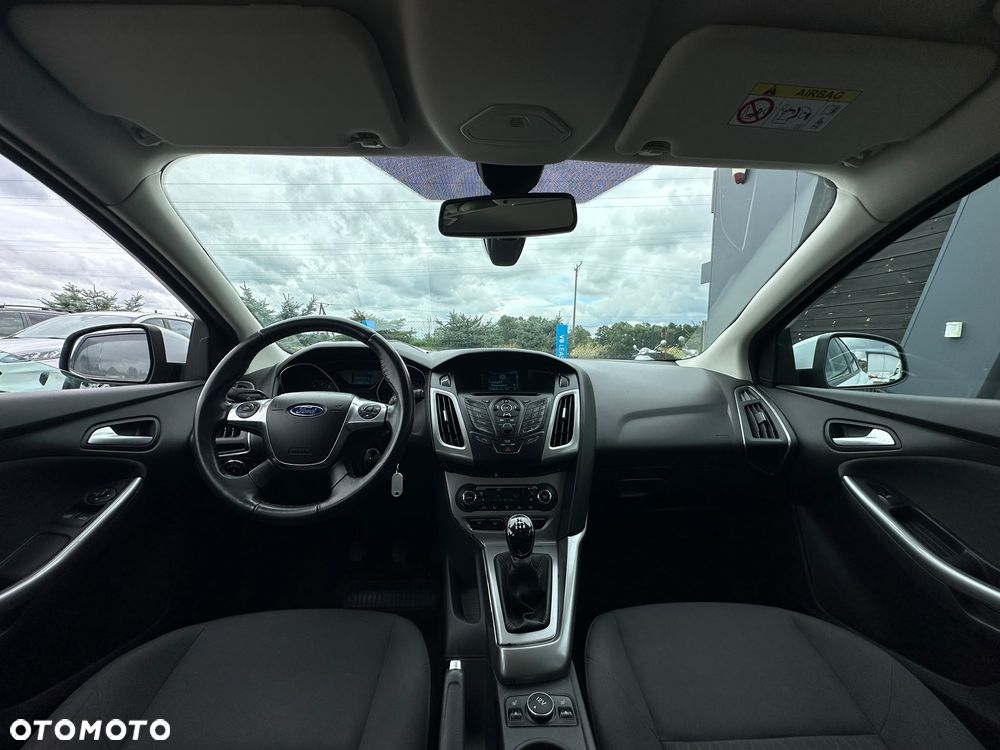 Ford Focus - 20