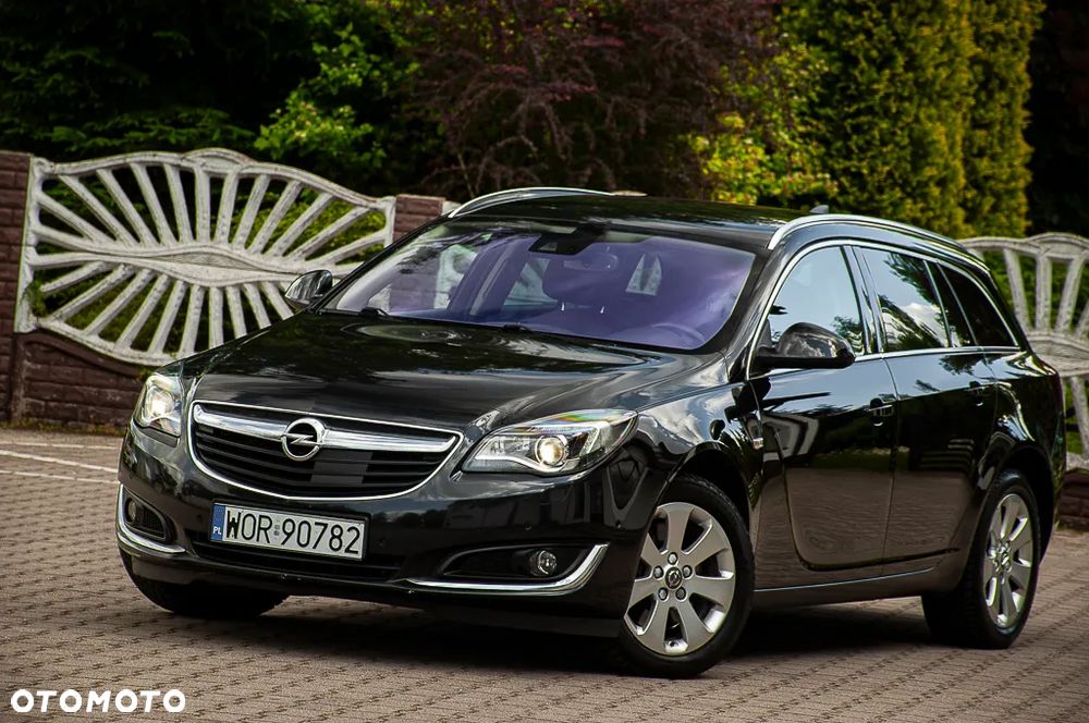 Opel Insignia 2.0 T Cosmo 4x4 EU6 - 34