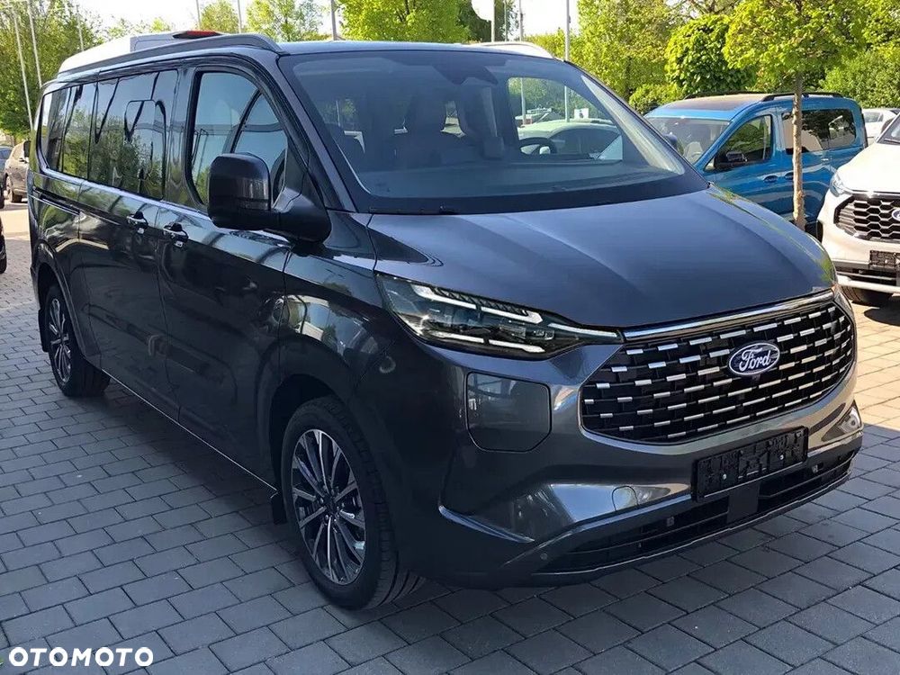 Ford Tourneo Custom - 4