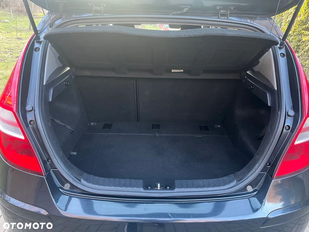 Hyundai i30 1.6 CRDi Comfort - 2