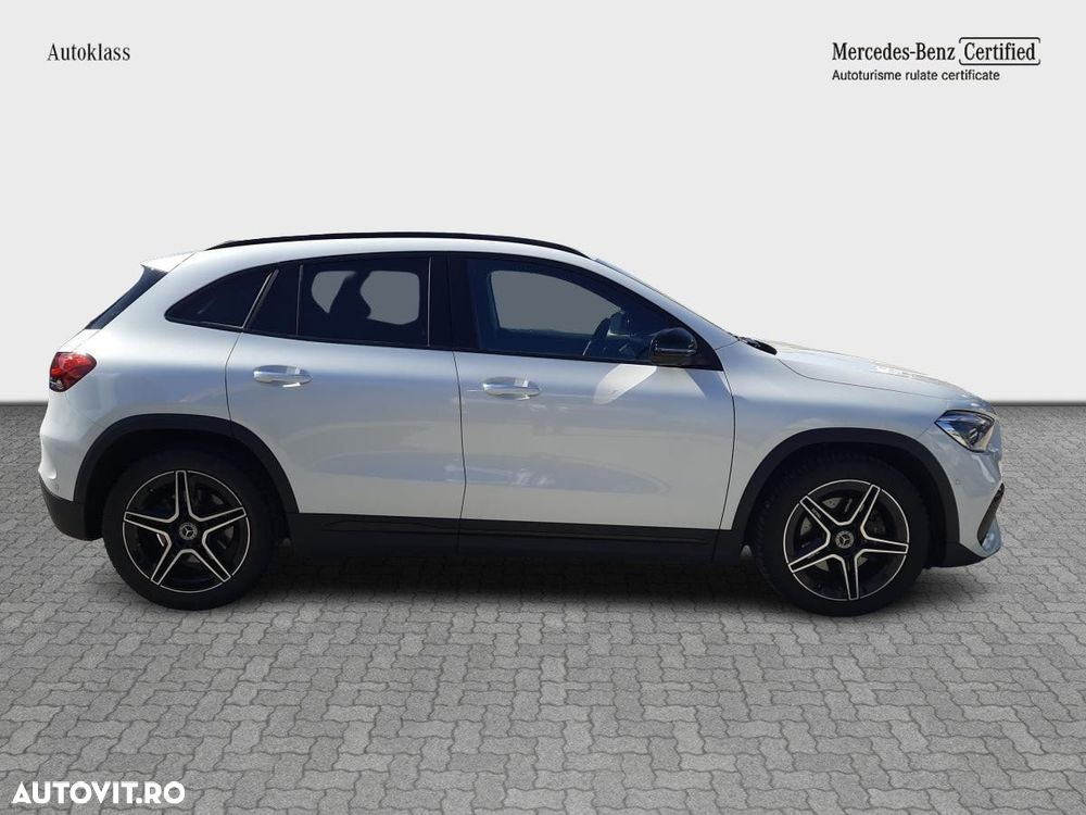 Mercedes-Benz GLA - 7