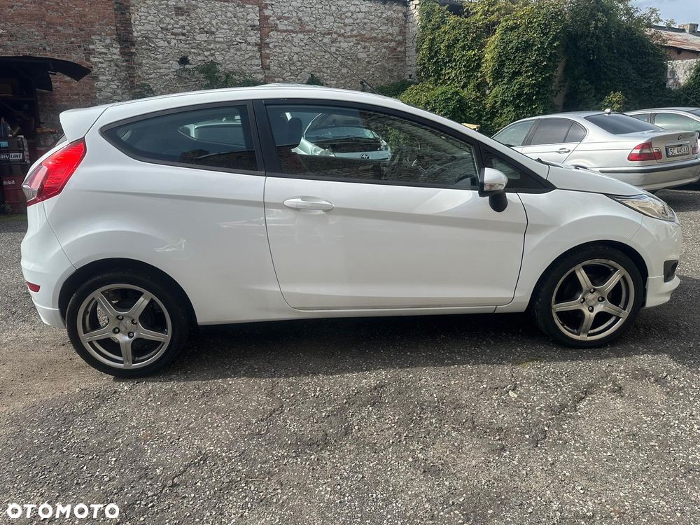 Ford Fiesta 1.5 TDCi Silver X - 28