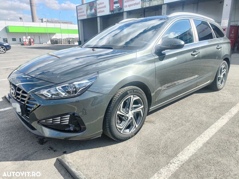 Hyundai i30 1.5 110CP M/T Highway - 2