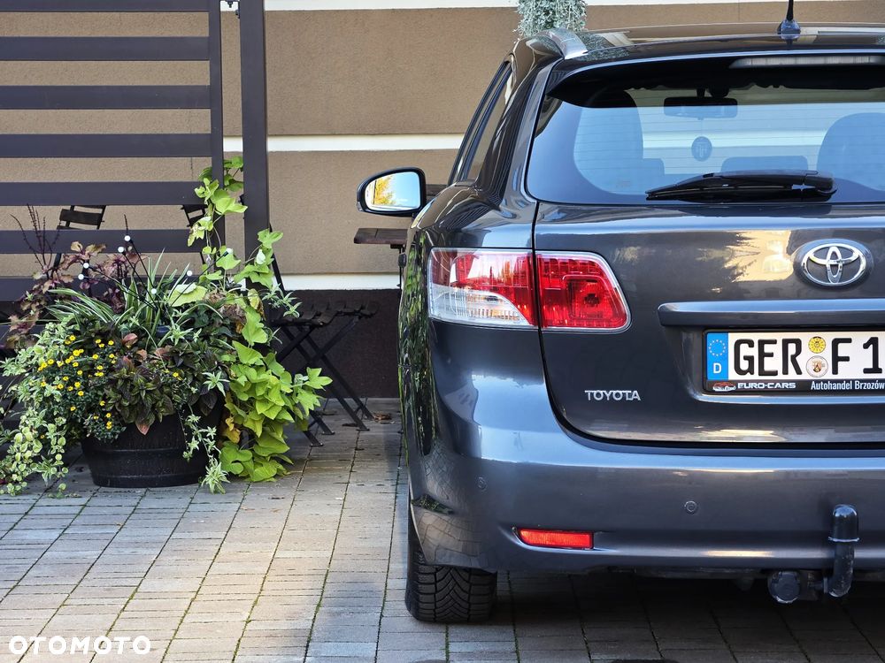Toyota Avensis 1.8 Edition - 33