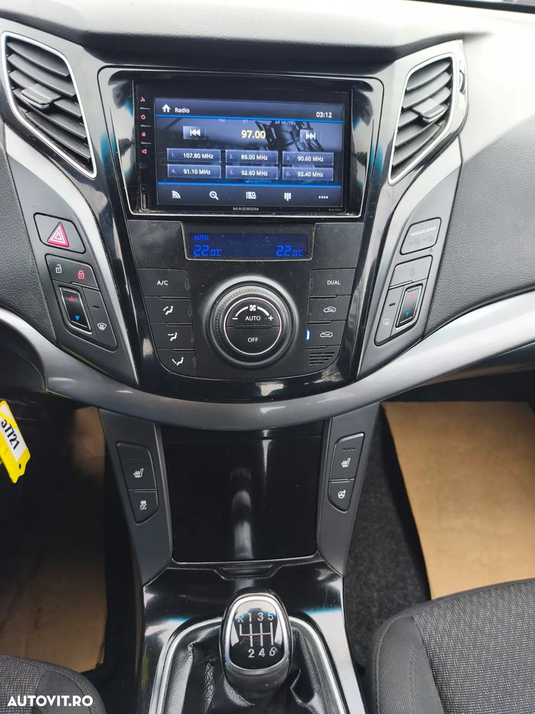 Hyundai i40 i40cw 1.7 CRDi blue Style - 7